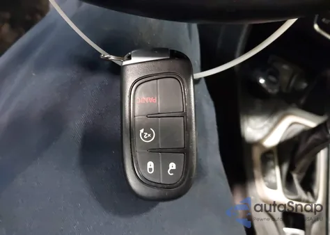 2017 Jeep Cherokee Limited 4X4 z USA, uszkodzony, nr VIN 1C4PJMDS2HW620422